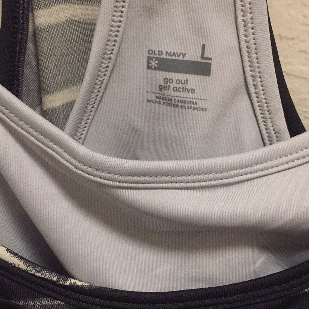Old Navy Black & Grey Striped Workout Tank With Built-In Bra - Picture 3 of 7